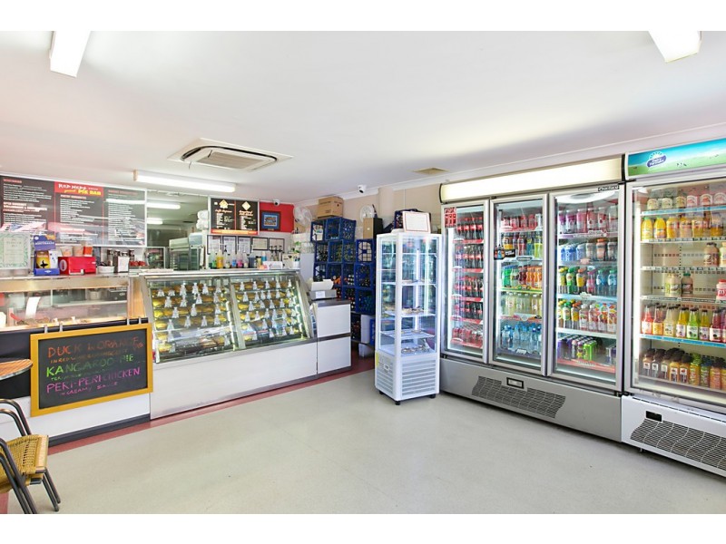 Shop 3, 17-19 Stockton Street, Nelson Bay NSW 2315