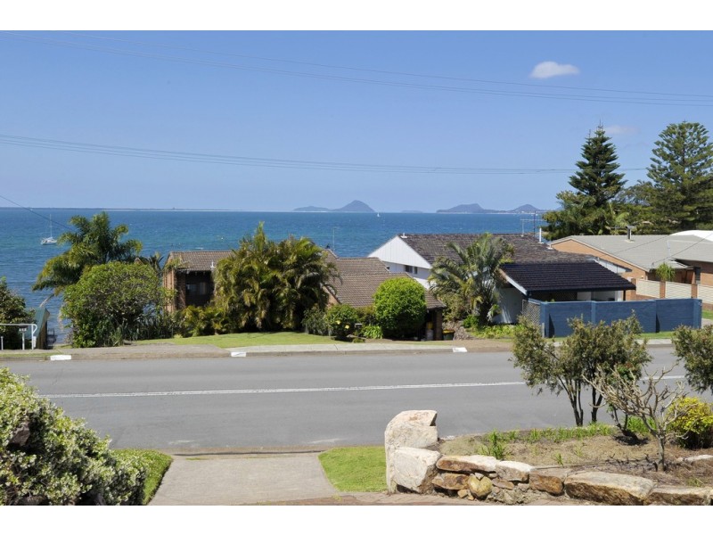 52 Soldiers Point Road, Soldiers Point NSW 2317