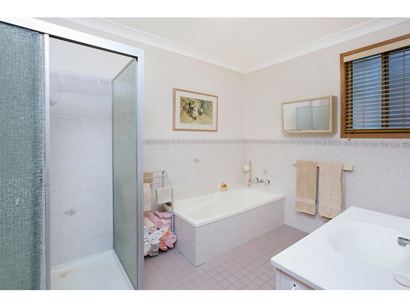 1 Garden Place, Shoal Bay NSW 2315