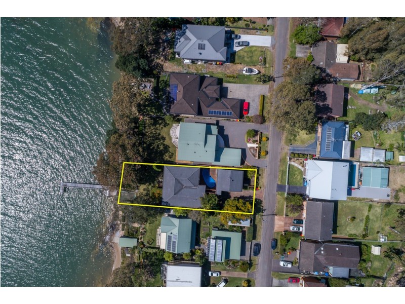 7 Caswell Crescent, Tanilba Bay NSW 2319