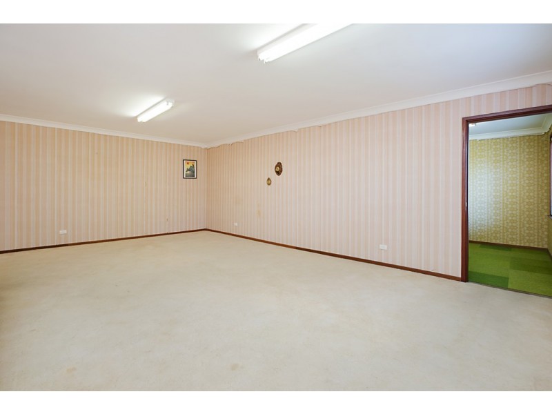 7 Caswell Crescent, Tanilba Bay NSW 2319