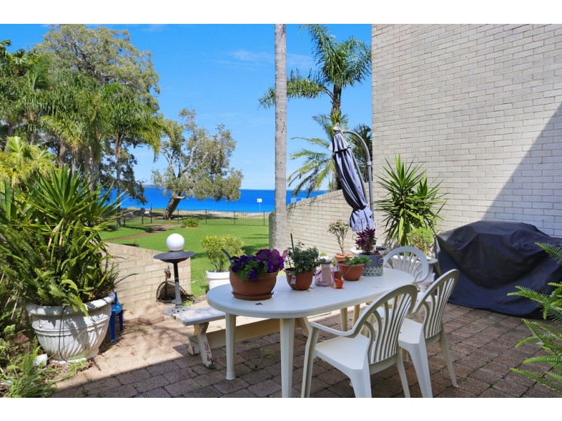 4/4 Cromarty Road, Soldiers Point NSW 2317