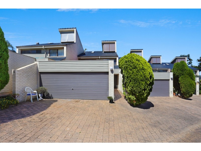4/4 Cromarty Road, Soldiers Point NSW 2317