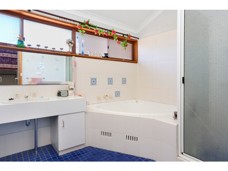 4/4 Cromarty Road, Soldiers Point NSW 2317