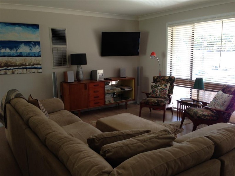 9 Mary Street, Soldiers Point NSW 2317