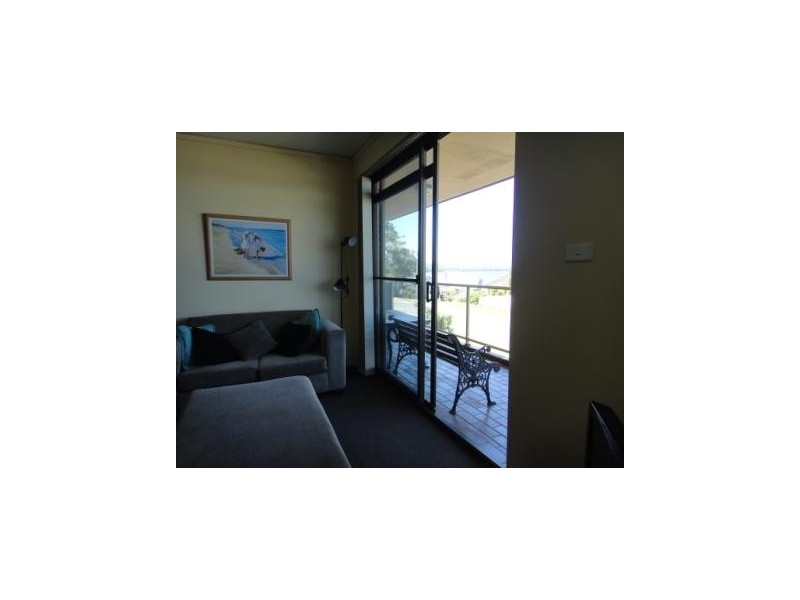 5/3-5  Mitchell Street, Soldiers Point NSW 2317