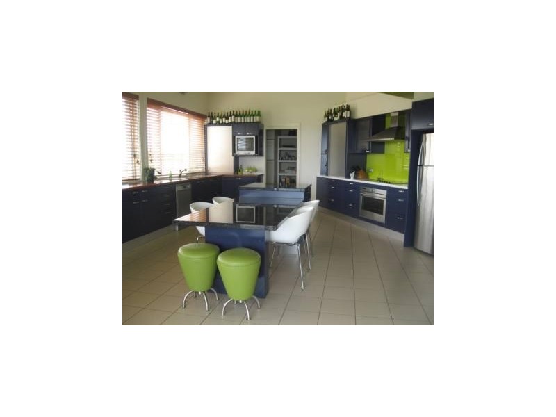 3 Grandview Avenue, Soldiers Point NSW 2317