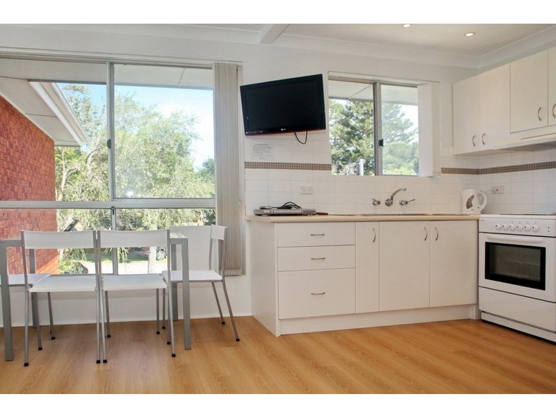 4/3 Resthaven Avenue, Soldiers Point NSW 2317