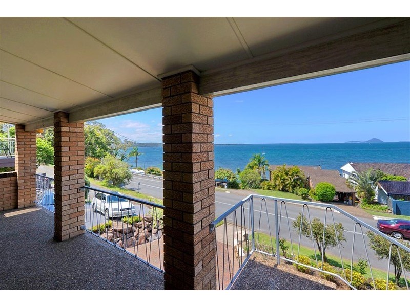 52 Soliders Point Road, Soldiers Point NSW 2317