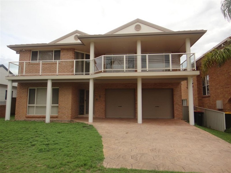 9 Brown Avenue, Soldiers Point NSW 2317