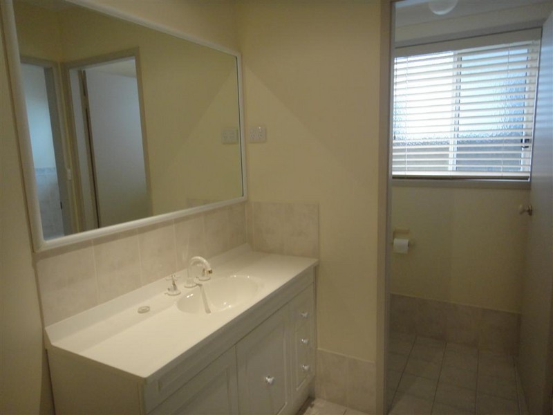 9 Brown Avenue, Soldiers Point NSW 2317