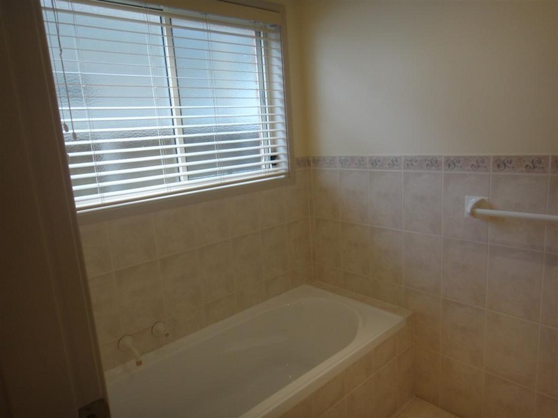 9 Brown Avenue, Soldiers Point NSW 2317