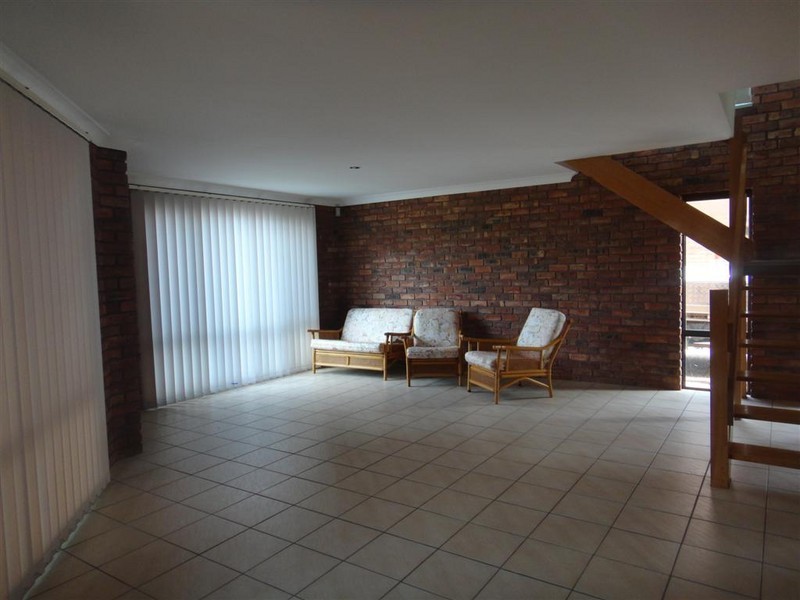 1/4 Fitzroy Street, Anna Bay NSW 2316