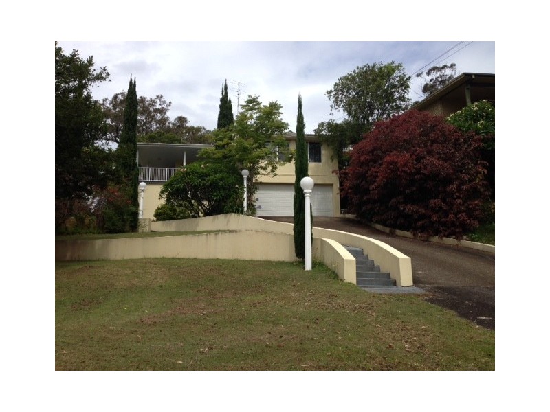 1 Cromarty Road, Soldiers Point NSW 2317