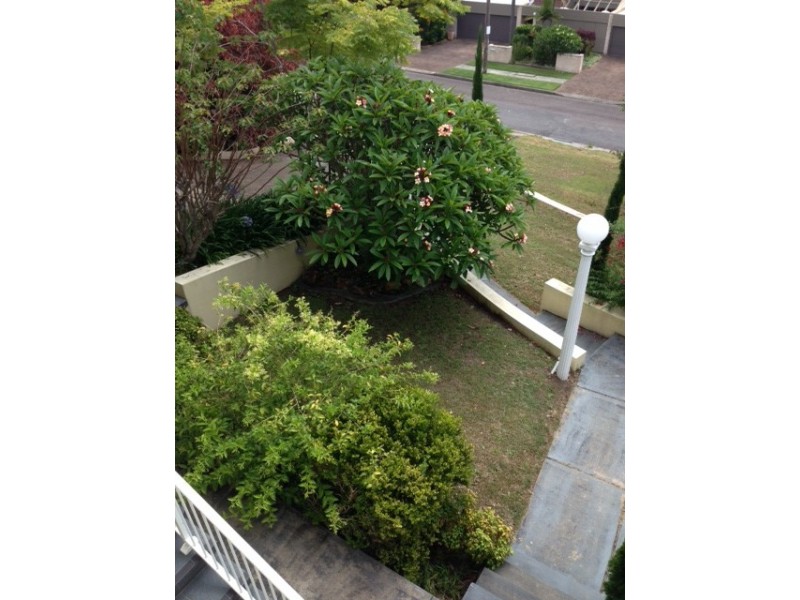 1 Cromarty Road, Soldiers Point NSW 2317