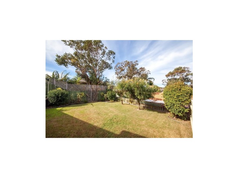 4 Bentham Place, Anna Bay NSW 2316