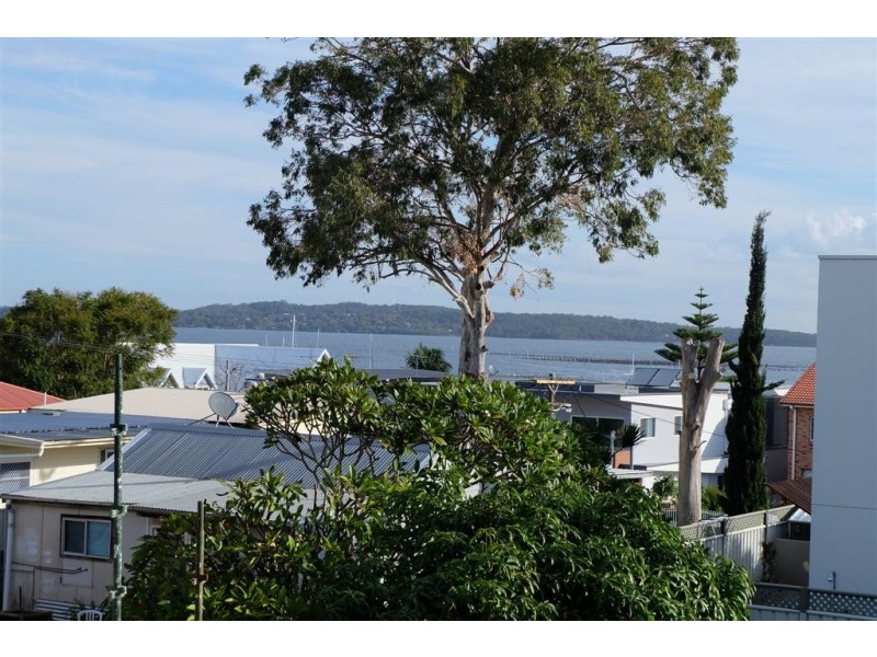 3/2 Soldiers Point Road, Soldiers Point NSW 2317