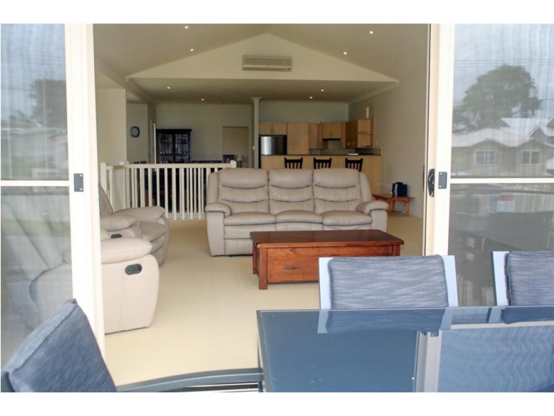 102A Foreshore Drive, Salamander Bay NSW 2317