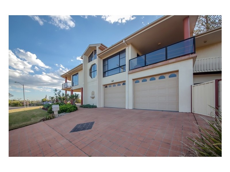 2 Pacific Street, Fishermans Bay NSW 2316