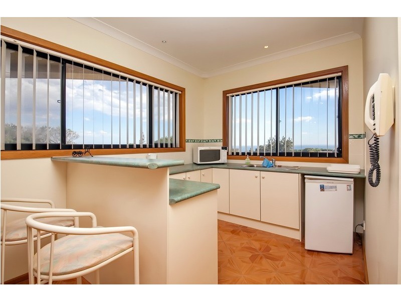 2 Pacific Street, Fishermans Bay NSW 2316