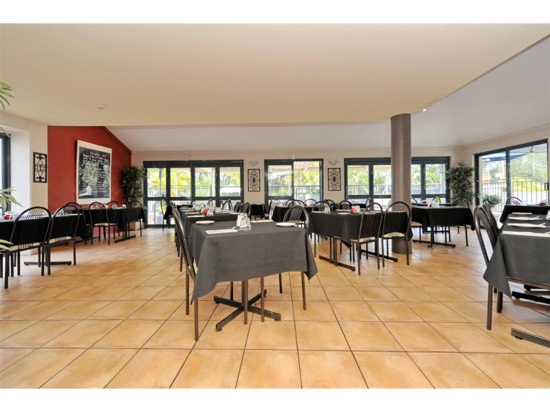 2/1 Trafalgar Street, Nelson Bay NSW 2315