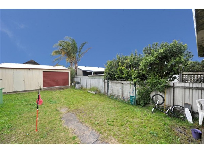 58 Douglas Street, Stockton NSW 2295