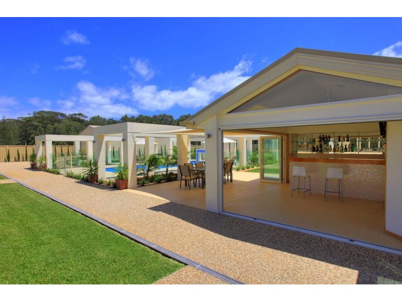 26 Reflections Drive, One Mile NSW 2316