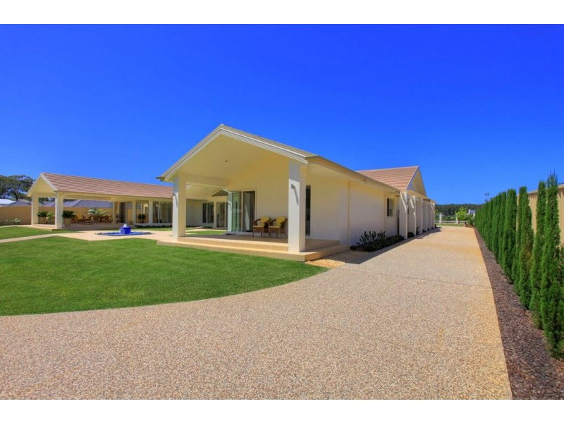 26 Reflections Drive, One Mile NSW 2316