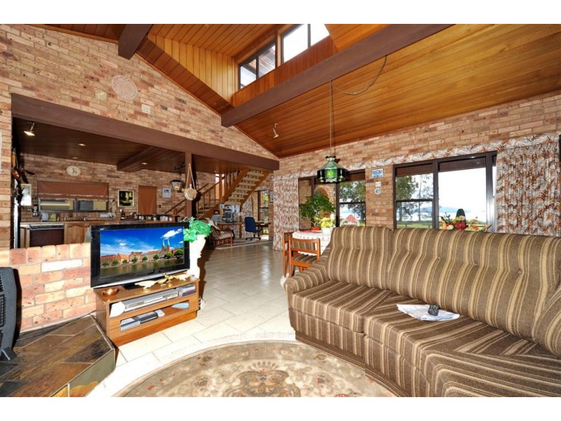 101 Cook Parade, Lemon Tree Passage NSW 2319