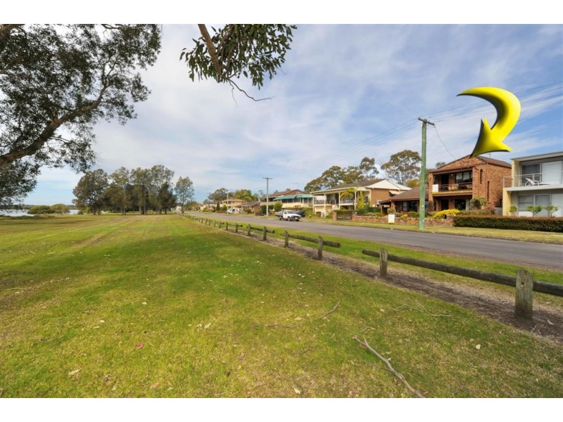 101 Cook Parade, Lemon Tree Passage NSW 2319