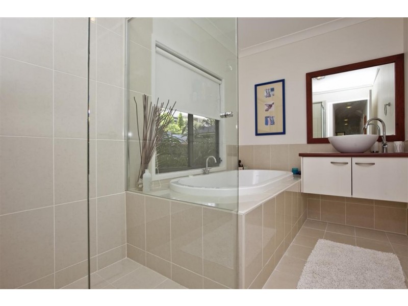 31 Raiss Close, Lemon Tree Passage NSW 2319