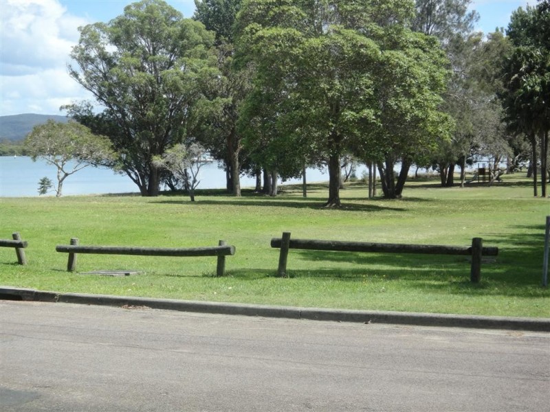 60 Bayview Street, Soldiers Point NSW 2317