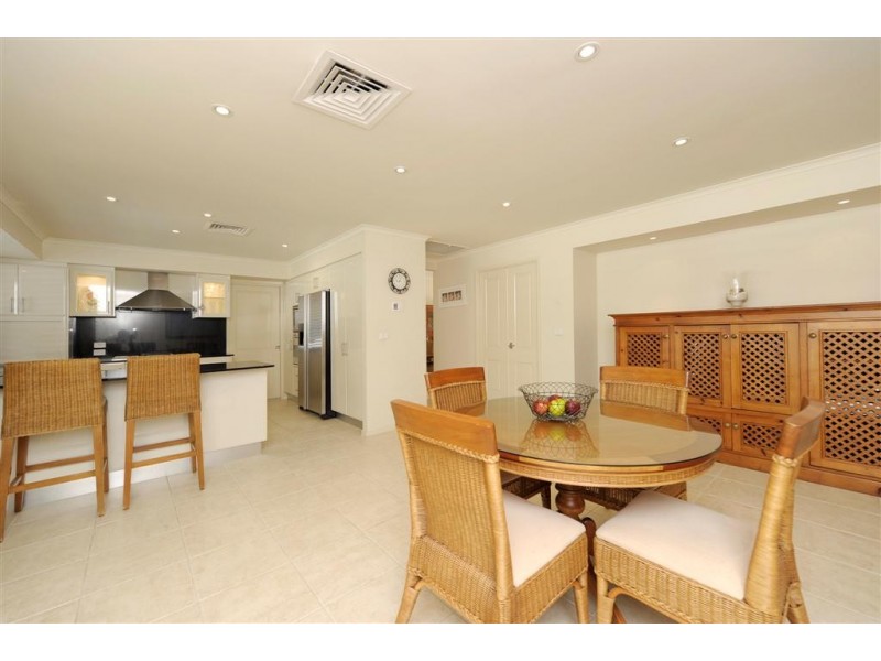 14 Beach Road, Lemon Tree Passage NSW 2319