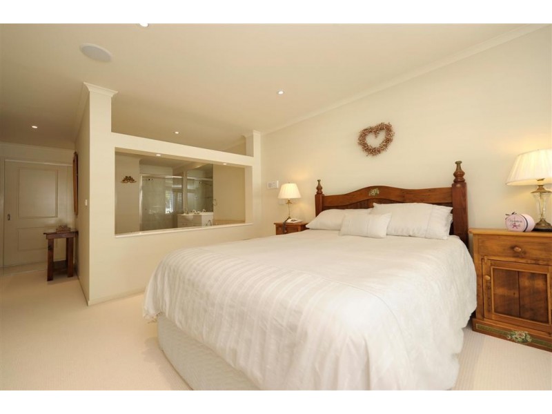 14 Beach Road, Lemon Tree Passage NSW 2319