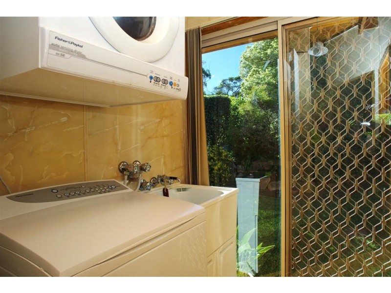 8 Lyndel Close, Soldiers Point NSW 2317