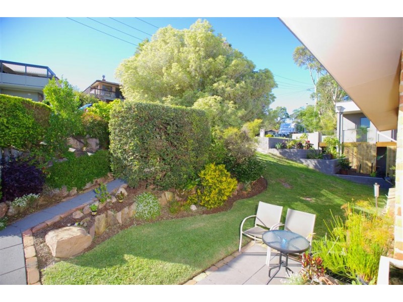 8 Lyndel Close, Soldiers Point NSW 2317