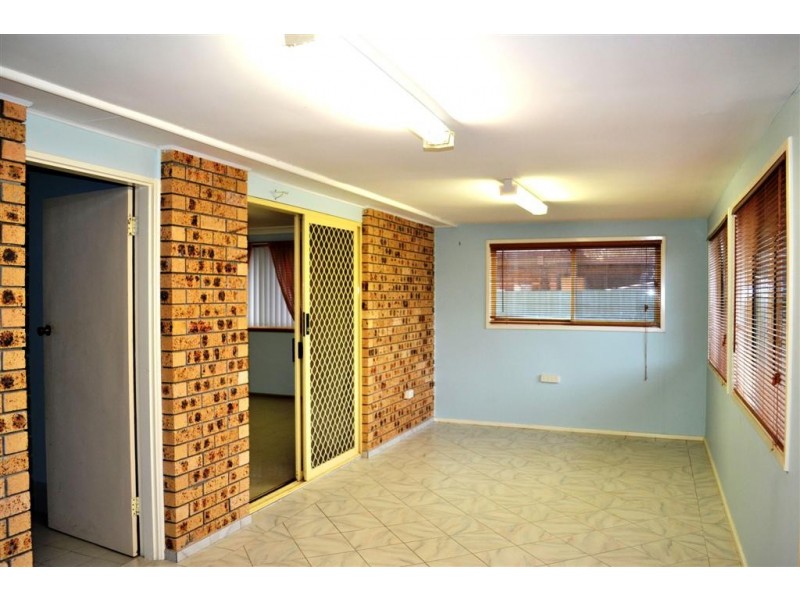 75 Avenue Of The Allies, Tanilba Bay NSW 2319