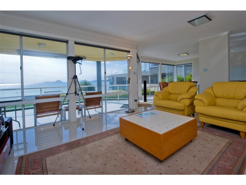 1/133A Soldiers Point Road, Soldiers Point NSW 2317