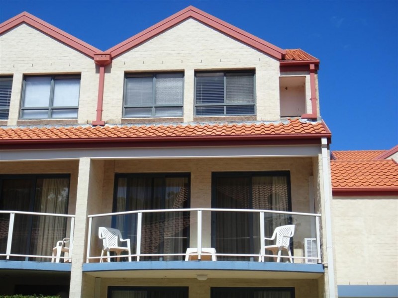 12/1 Trafalgar Street, Nelson Bay NSW 2315