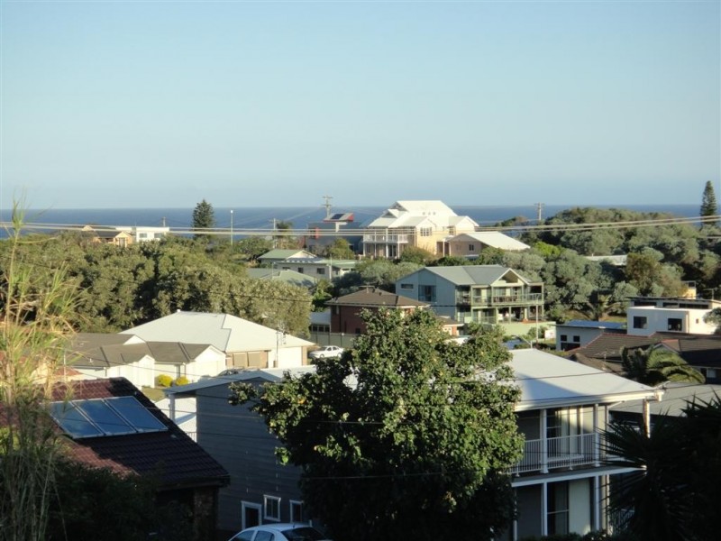 30 Kingsley Drive, Boat Harbour NSW 2316