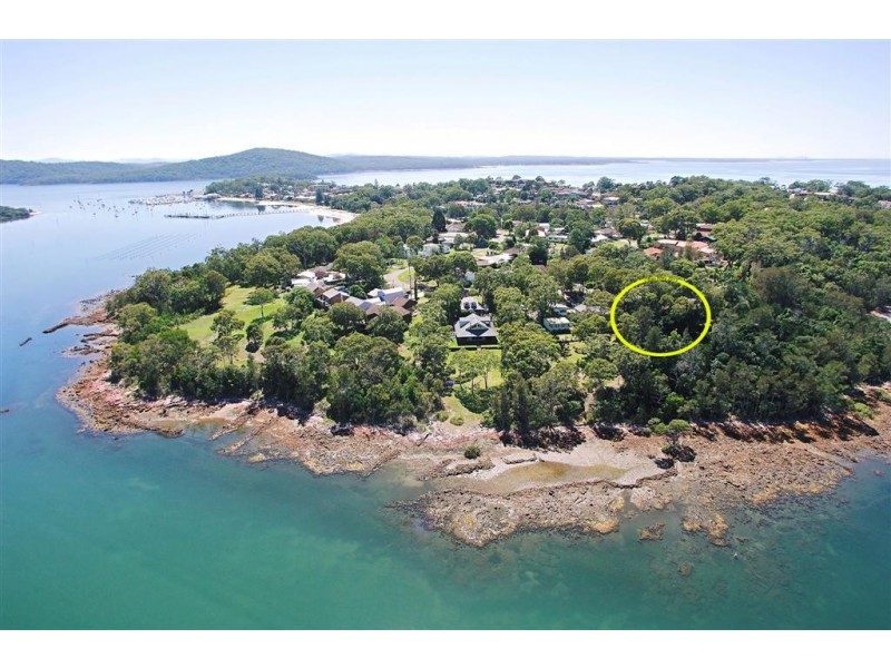 27 Kent Gardens, Soldiers Point NSW 2317