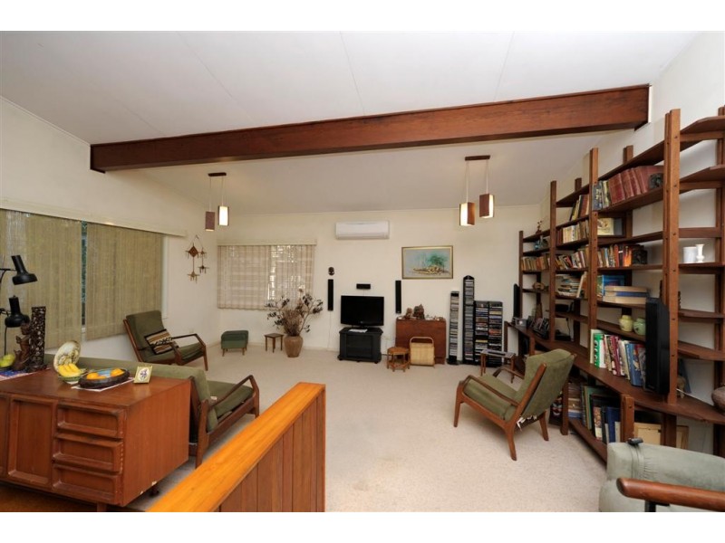 27 Kent Gardens, Soldiers Point NSW 2317