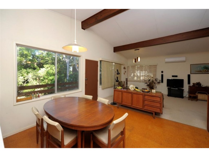 27 Kent Gardens, Soldiers Point NSW 2317