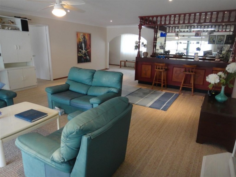 94 Francis Avenue, Lemon Tree Passage NSW 2319