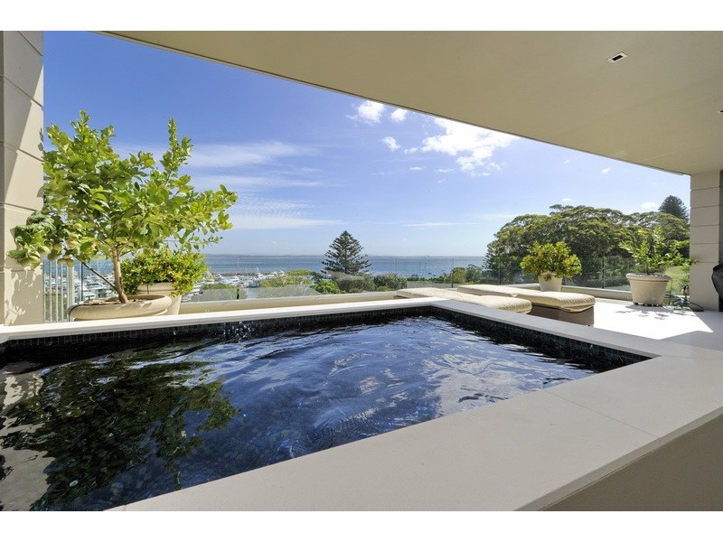 2/82 Magnus Street, Nelson Bay NSW 2315