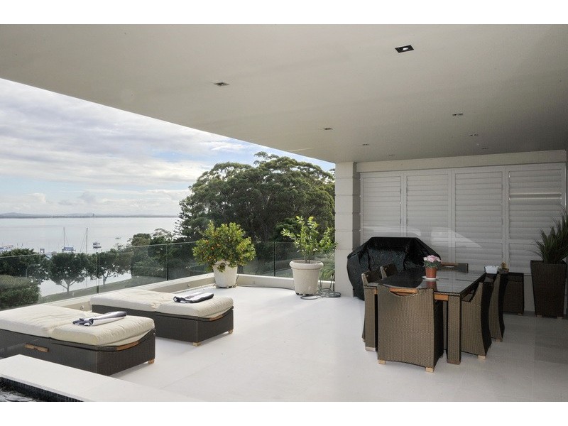 2/82 Magnus Street, Nelson Bay NSW 2315