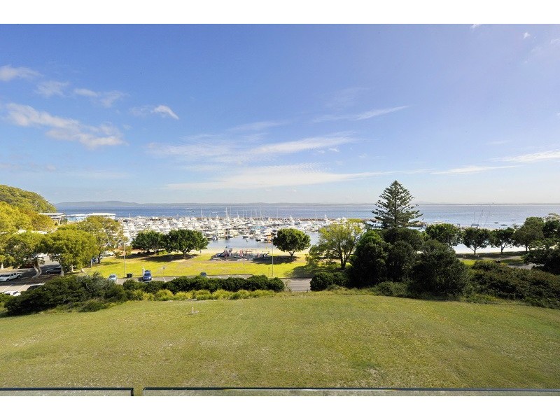 2/82 Magnus Street, Nelson Bay NSW 2315