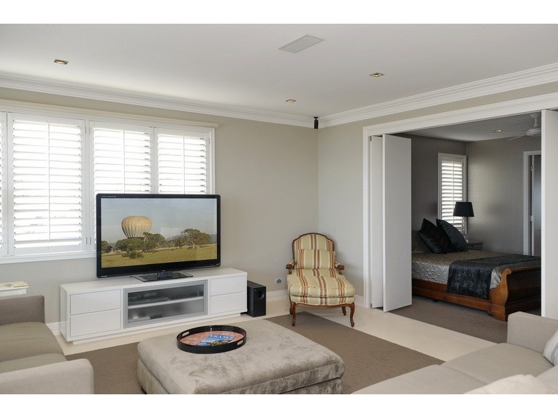 2/82 Magnus Street, Nelson Bay NSW 2315