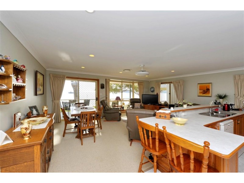 81 Foreshore Drive, Salamander Bay NSW 2317