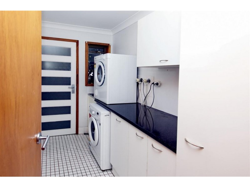 2/1 Fingal Street, Shoal Bay NSW 2315